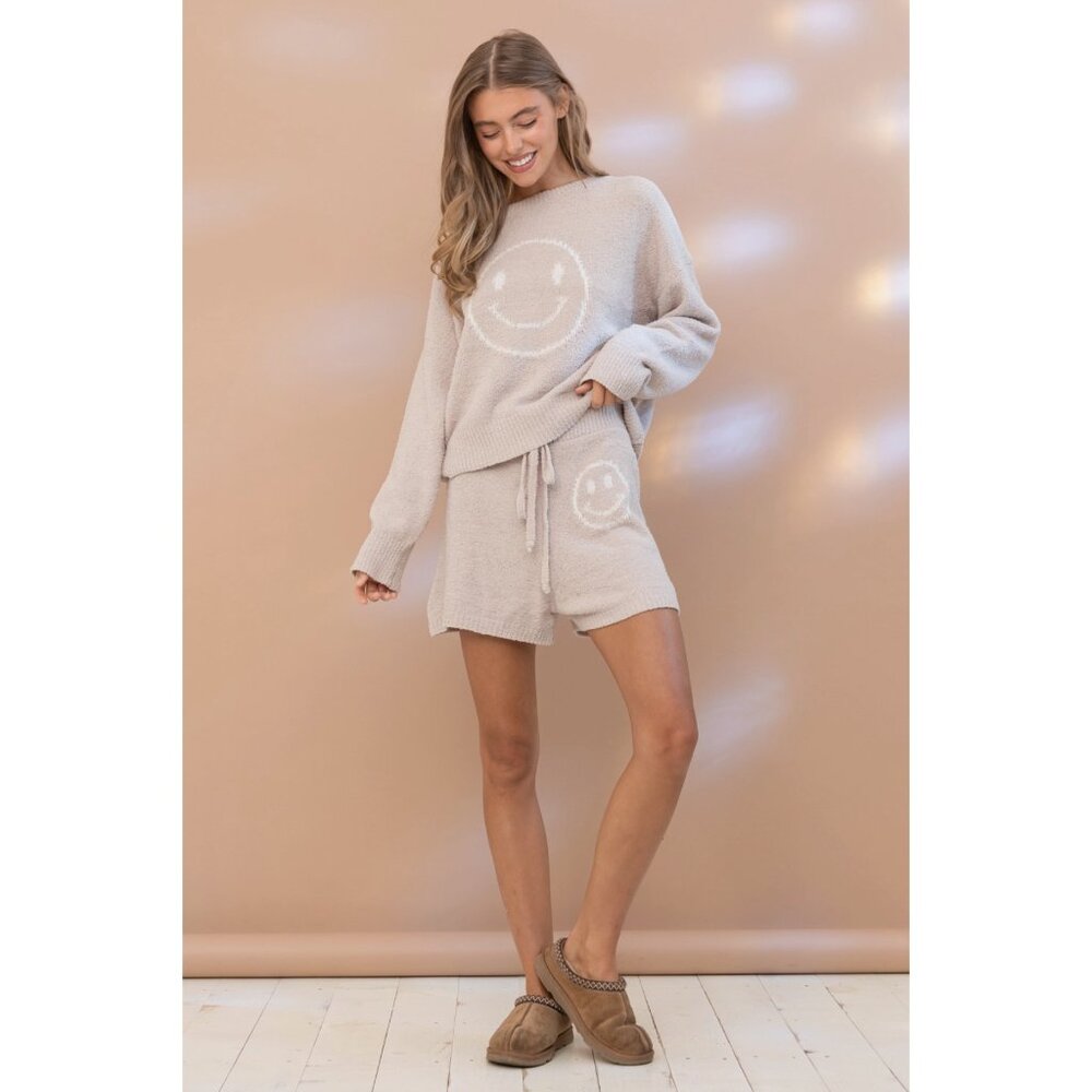 Cozy Soft Top with Shorts Set - Picture 8 of 11